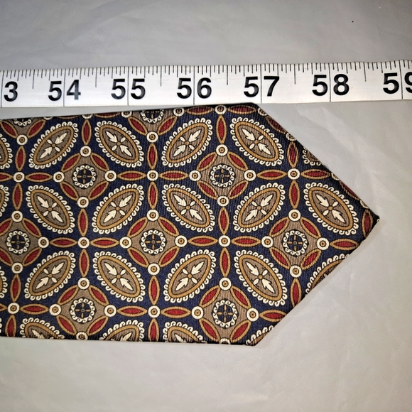 Vintage Isaco 💯 Silk Men's Necktie 57-60" x 3.5" Gold/Black/Burgundy Geometric - Picture 8 of 8